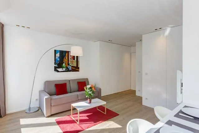 Champs Elysees Apartment 파리 프랑스