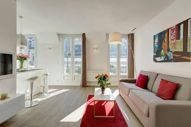Champs Elysees Apartment Paryż